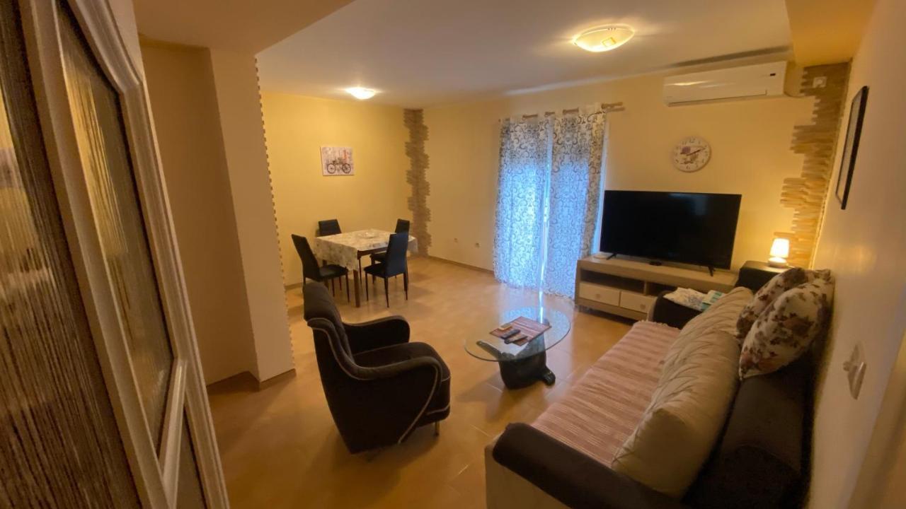 Belada Apartment Budva Luaran gambar